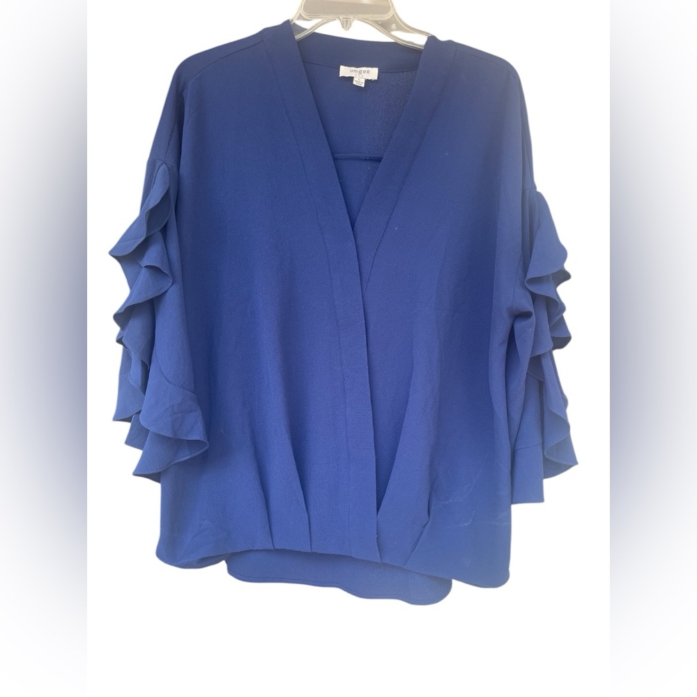 Umgee size Large Blue Ruffle Sleeve Blouse V-Neck Women’s